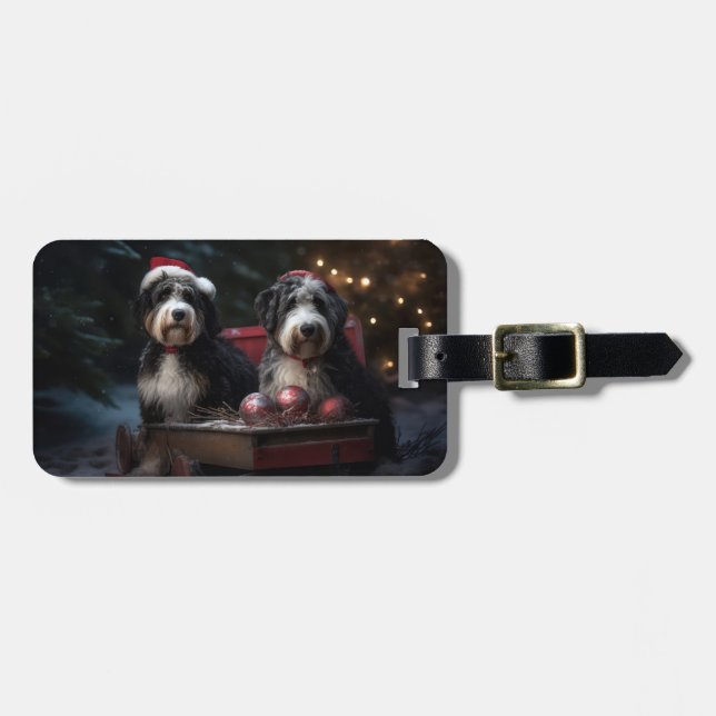 Bernedoodle Snowy Sleigh Weihnachtsdekor Gepäckanhänger (Vorderseite horizontal)