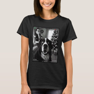 Berner Sennenhund erwischt Weihnachtsmann auf der T-Shirt