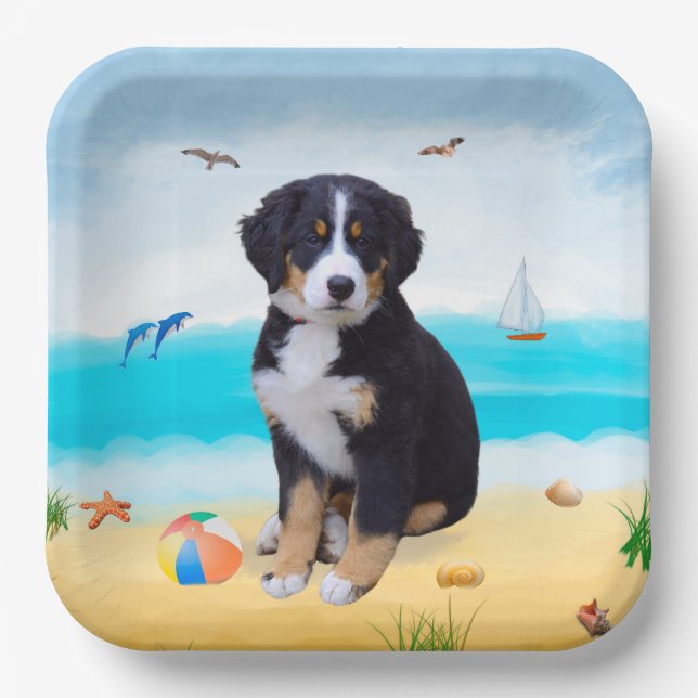 Bernese Mountain Dog am Strand Pappteller (Vorderseite)