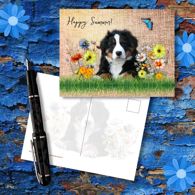 Bernese Mountain Dog in Wildflowers Custom Postkarte (Von Creator hochgeladen)