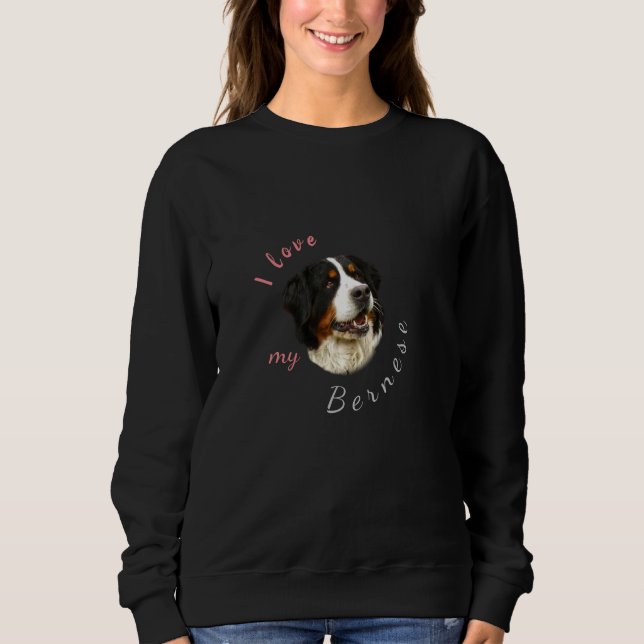 Bernese Mountain Hund Women's Basic Sweatshirt (Vorderseite)