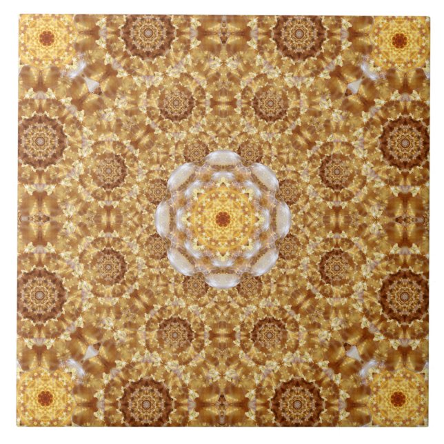 Bernsteinfarbige Mandala Fliese (Vorderseite)