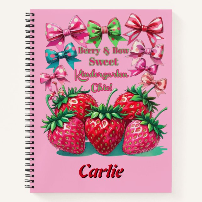 Berry and  Bow Sweet Kindergarten Chic Notizbuch (Vorderseite)