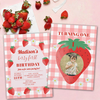 Berry First Birthday Strawberry Erstes Foto Einladung