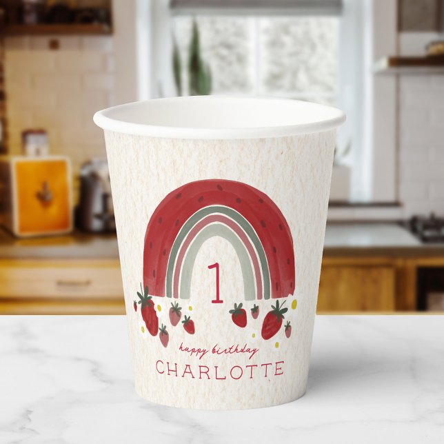Berry First Birthday Strawberry Rainbow Floral Pappbecher (Von Creator hochgeladen)