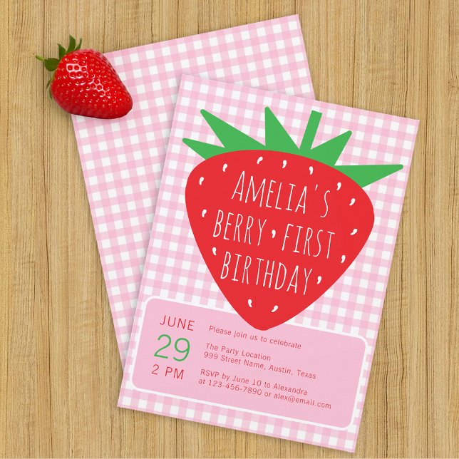 Berry First Birthday Summer Girl Strawberry Party Einladung (Von Creator hochgeladen)