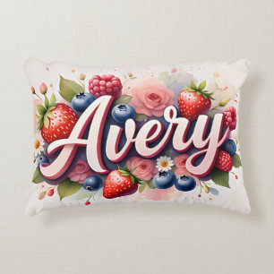 Berry personnalisé Nom floral Coussin " Avery "