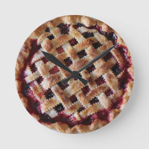 Berry Pie Acrylic Wall Clock Runde Wanduhr