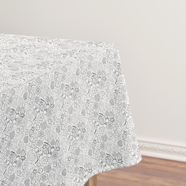 Berry Strawberry Cherry Black Hand drawn Modern. Tischdecke (Beispiel)
