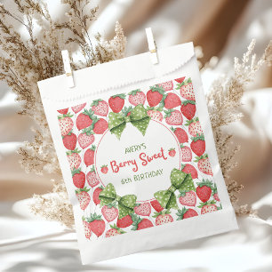Berry Sweet 6. Geburtstag Erdbeerpärty Geschenktütchen