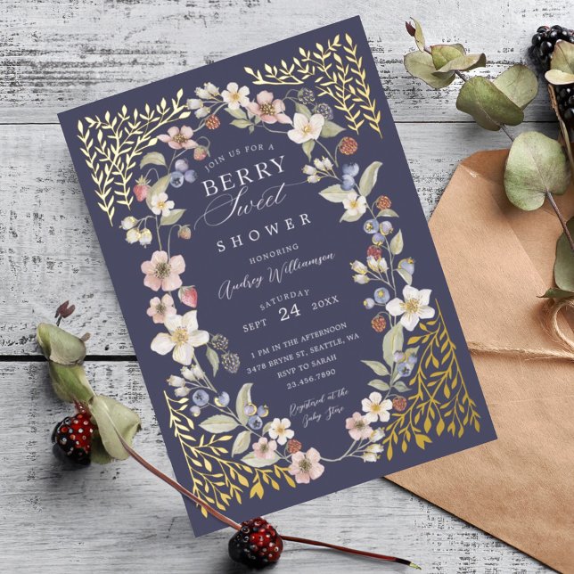 Berry Sweet Baby Shower Wilde Berries & Blume Folieneinladung (Berry Sweet Baby Shower Wild Berries & Flowers Foil Invitation)