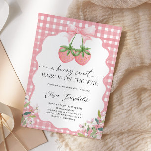 Berry Sweet Strawberry Gingham Babyparty Einladung
