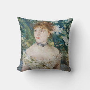 Berthe Morisot - Junge Frau in einem Ballkleid Kissen