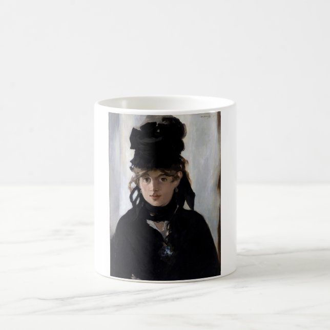 Berthe Morisot mit einem Bouquet aus Violetten, Ma Kaffeetasse (Mittel)