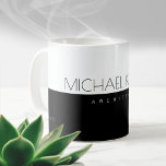 Beruflich (Architekt) halb schwarz halb weiß Kaffeetasse<br><div class="desc">Eine Kaffee-Tasse in Schwarz-Weiß,  personalisiert mit Namen und Beruf (Architekt)</div>