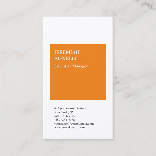 Beruflich-Orangenweiße, minimalistische Premiumsei Visitenkarte (Vorderseite)