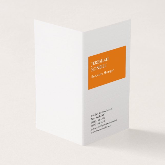 Beruflich-Orangenweiße, minimalistische Premiumsei Visitenkarten (Vorderseite)