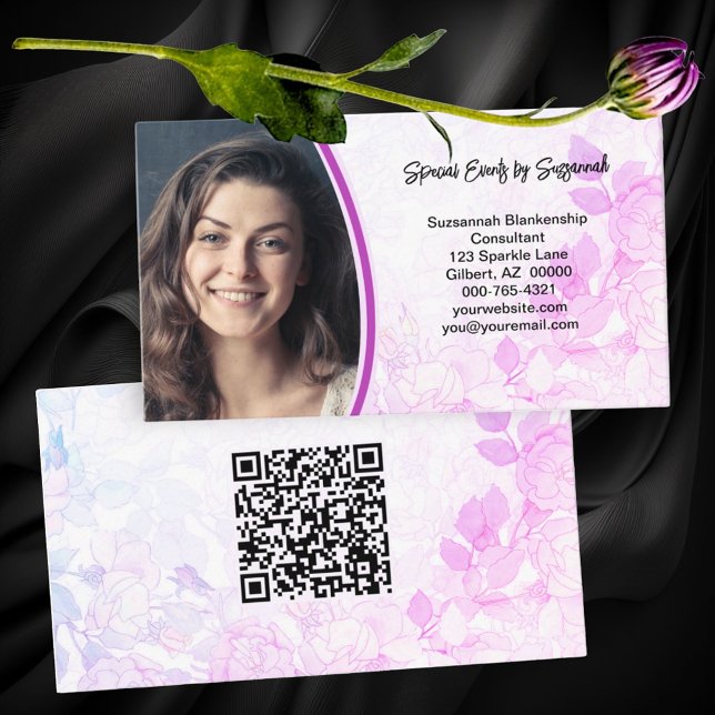 Beruflich rosa floraler Hintergrund Benutzerdefini Visitenkarte (front custom photo faint floral background back same background & QR Code template)