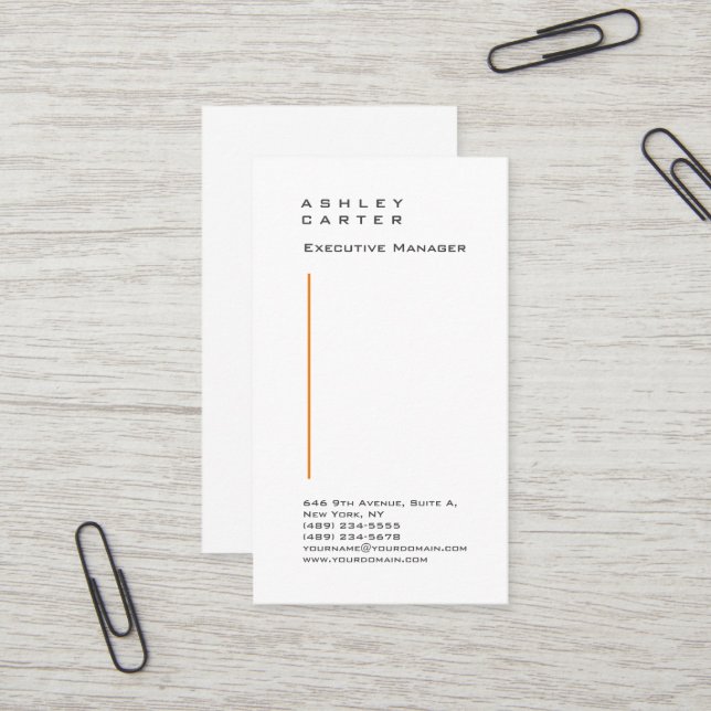 Berufliche elegante weiße minimalistisch bedruckt  visitenkarte (Vorderseite/Rückseite Beispiel)