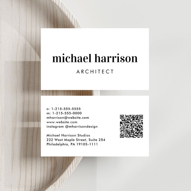 Beruflicher minimaler moderner QR-Code Visitenkarte (Capture attention, make connections, and leave a lasting impression with our modern QR business card)