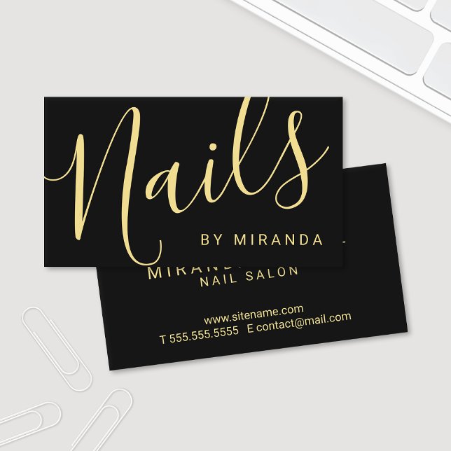 Beruflicher moderner Black and Gold Nail Salon Visitenkarte (Von Creator hochgeladen)