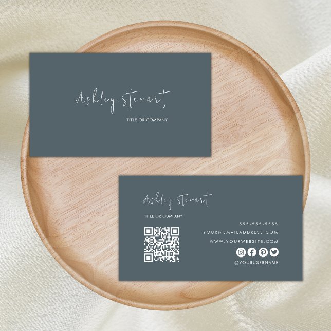 Beruflicher QR-Code Moderne Minimalistische Marine Visitenkarte (Von Creator hochgeladen)