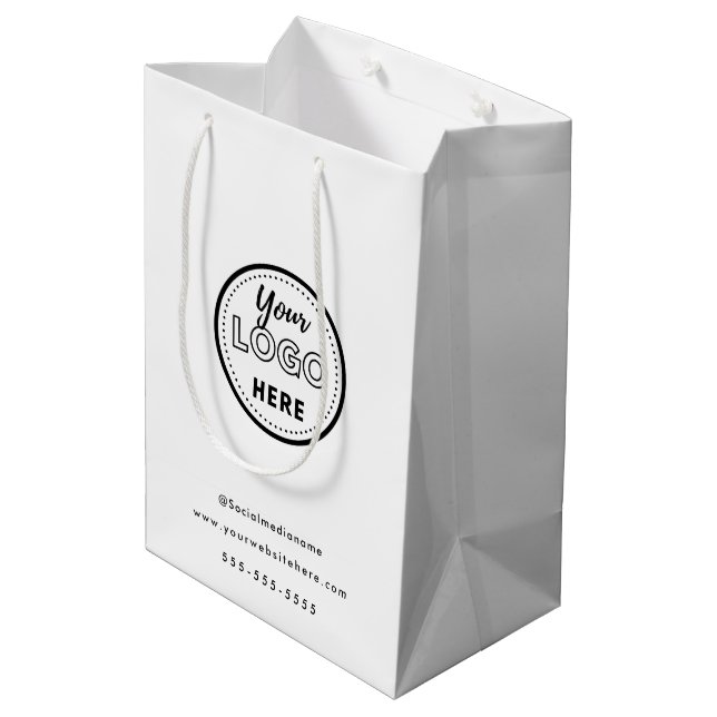 Berufliches Branding Minimalistisches weißes Werbe Mittlere Geschenktüte (Rückseite Schrägansicht)