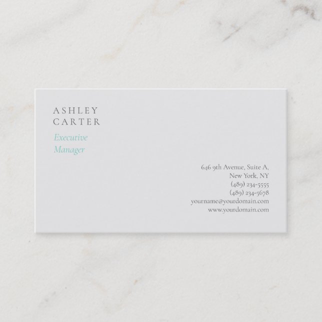 Berufliches hellgrau minimalistisch modernes visitenkarte (Vorderseite)