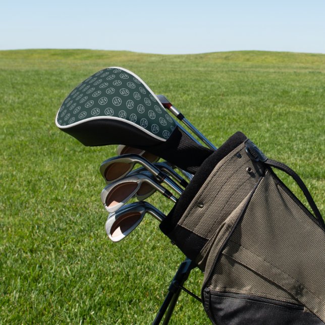 Berufliches Logo für Muster - Modernes dunkles Grü Golf Headcover (In SItu)
