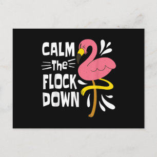 Beruhige dich auf dem Flock Funny Pink Flamingo Ankündigungspostkarte