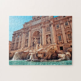 Berühmte Sehenswürdigkeit Trevi-Brunnen