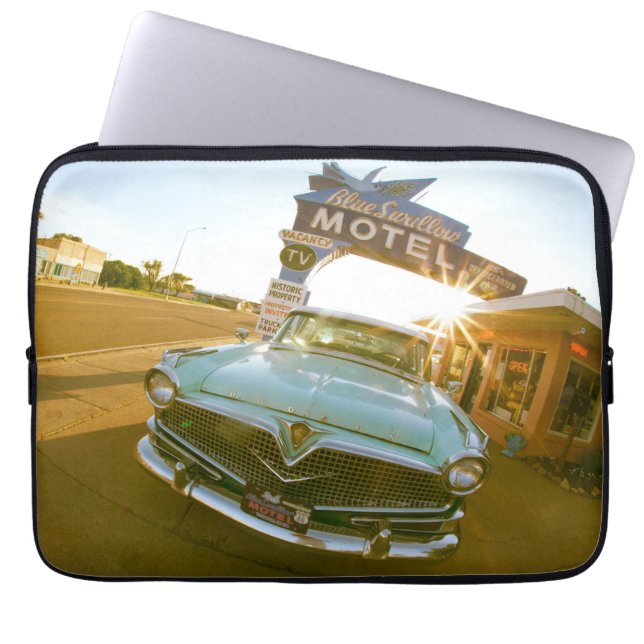 Berühmtes Blue Swallow Motel an der Route 66 Laptopschutzhülle (Vorderseite)