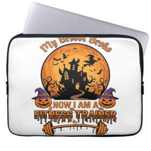 Besen kaputt Halloween Fitness-Trainer Hexe Kürbis Laptopschutzhülle
