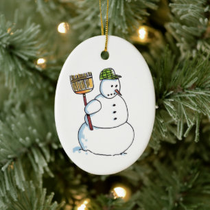 Besen Schneemann oval keramisches Ornament