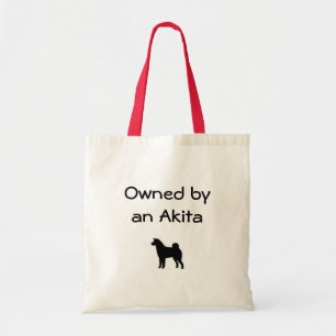 Besessen durch eine Akita-Tasche Tragetasche
