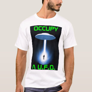 Besetzen Sie ein UFO T-Shirt