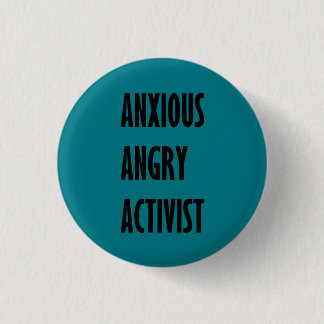 Besorgter verärgerter Aktivisten-Knopf Button