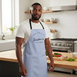 Best Chef Ever Personalized Modern Kitchen Blue Schürze<br><div class="desc">Celebrate the chef in your life with this stylish personalized kitchen apron, designed for anyone who loves to cook, grill, or create magic in the kitchen. Featuring a clean modern layout with the customizable name front and center, this blue apron makes a thoughtful and practical gift for birthdays, Father’s Day,...</div>