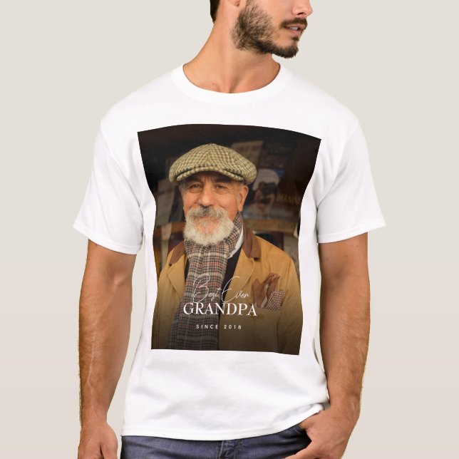 Best Ever Grandpa Since 20XX Simple Photo Basic T-Shirt (Vorderseite)