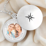 Best Friends Forever BESTE FREUNDIN Einfaches Mode Medaillon<br><div class="desc">Dieses einfache und klassische Design besteht aus Serifentypografie und fügt ein benutzerdefiniertes Foto hinzu. "Die besten Freunde für immer" umkreist das Foto Ihrer Freunde</div>
