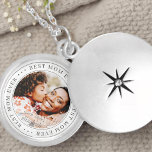 Best Mama Ever Classic Simple Foto Medaillon<br><div class="desc">Dieses einfache und klassische Design besteht aus Serifentypografie und fügt ein benutzerdefiniertes Foto hinzu.</div>