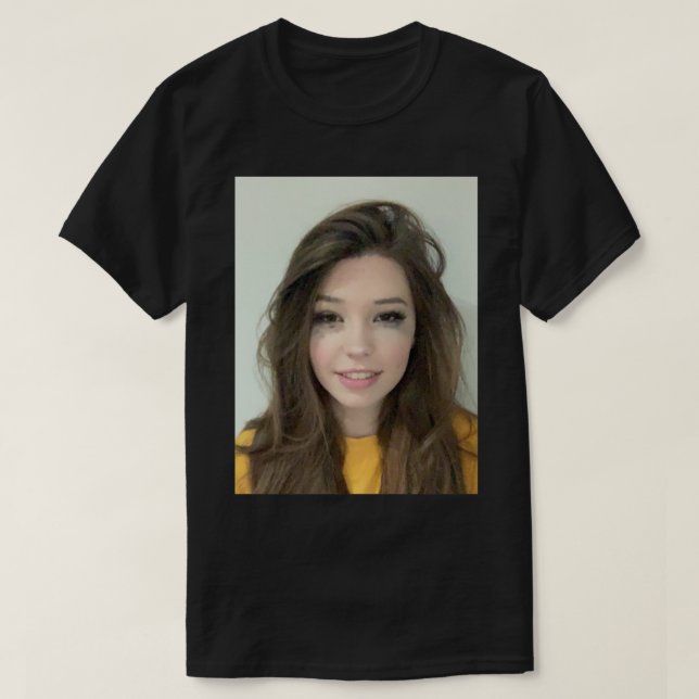 BEST SELLER - Belle Delphine Mugshot Merchandise E T-Shirt (Design vorne)