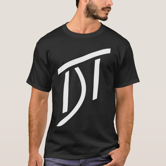 BEST SELLER - Dominic Thiem Merchandise Essential  T-Shirt (Vorderseite)