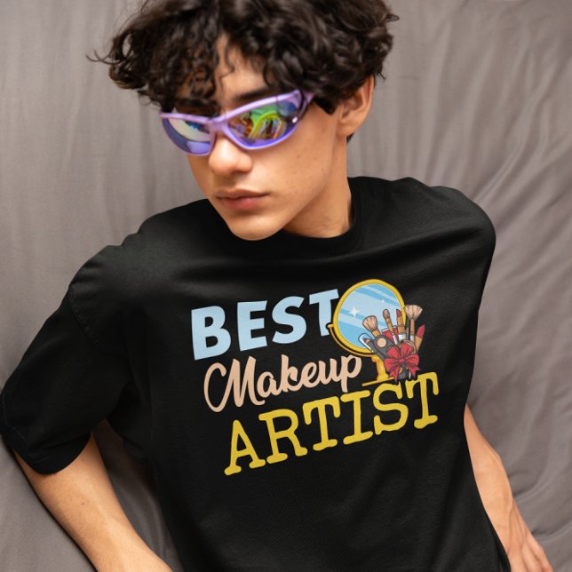 Beste Makeup-Künstlerin - Meisterliche MUA T-Shirt (Von Creator hochgeladen)