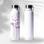 Beste Mama Golf Club Personalisiert Einfach Trinkflasche<br><div class="desc">Dieses moderne Design der Wasserflasche zeichnet sich durch ein Golflogo und Ihre Initialen in fett grünem Text aus. Das Design ist schlicht,  stilvoll und beruflich. Fügen Sie Ihren Namen hinzu und machen Sie es zu Ihrem!</div>