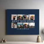 Beste Mama je benutzerdefinierbare blaue Navy-Foto Leinwanddruck<br><div class="desc">Die "Beste Mama je individualisierbare Navy Blue Foto Collage Canvas Print" ist ein wirklich besonderes und personalisiertes Geschenk, maßgeschneidert, um die außergewöhnliche Rolle zu feiern, die Mütter in unserem Leben spielen. Dieser einzigartige Leinenprint bietet Ihnen die Möglichkeit, eine Collage von hochgeschätzten Fotos sorgfältig zu kuratieren und sie in ein faszinierendes...</div>