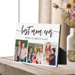 Beste Mama je - Muttertagsfoto-Collage Fotoplatte<br><div class="desc">Feiern Sie Ihre Mutter mit der "Best Mama Ever" Mother's Day Foto Collage Plaque. Diese personalisierte Plakette besticht durch eine wunderschön gestaltete Collage aus gepflegten Fotos, in der besondere Momente und Erinnerungen eingefangen werden. Die herzliche Nachricht "Beste Mama je" fügt eine liebevolle Touch hinzu. Es ist aus hochwertigen Materialien mit...</div>