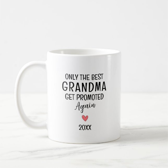 Beste Oma wird erneut befördert – Maßgeschneidert Kaffeetasse (Links)