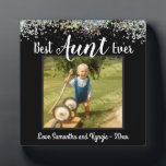 Beste Tante je Liebe Foto Glitzer Fotoplatte<br><div class="desc">Spaß Regenbogen Imitate Glitzer Foto Schreibtisch Plakette. Der gesamte Text ist anpassbar und das Foto kann leicht geändert werden. Beste Tante je mit Nichte oder Neffe Namensoption am unteren Rand der Plakette. Ein einzigartiges Geschenk für diese besondere Person in Ihrem Leben.</div>