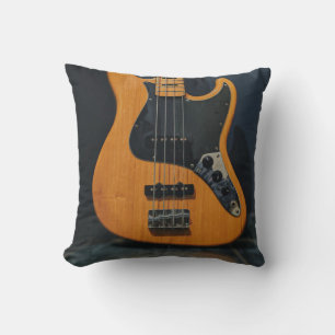 Bester Bassist je Kissen